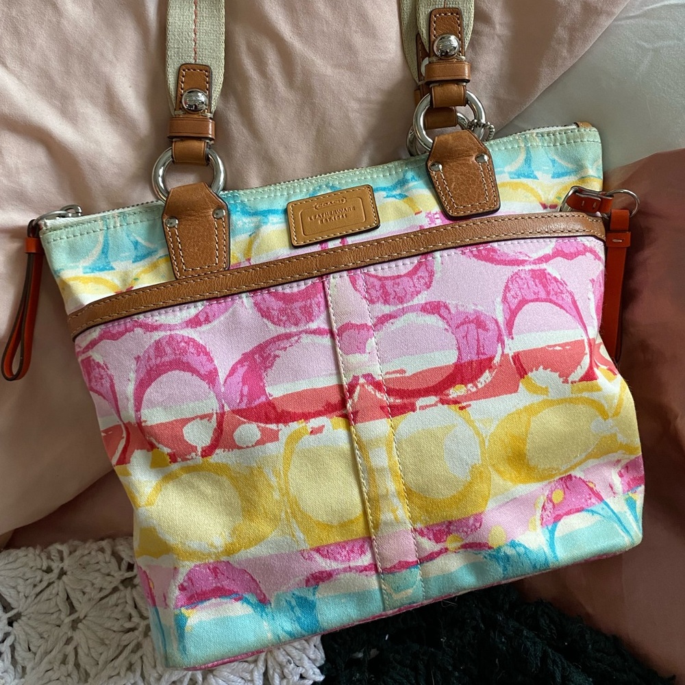 VINTAGE COACH. Y2K ERA CANDY COLORED COACH WATERCOLOR PRINT. CUTE Y2K COACH